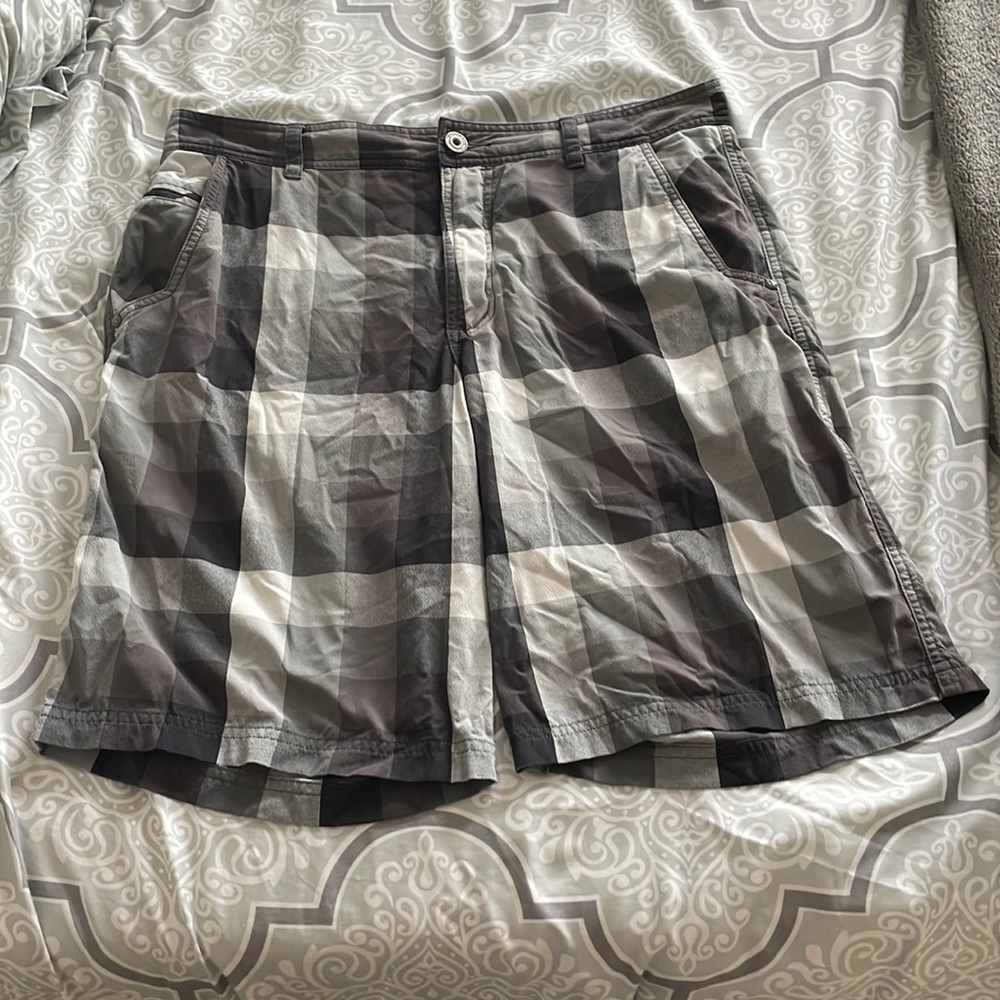 🔎 Men’s Lululemon Shorts 🔍